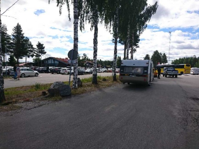Full parkering i Tnnebro